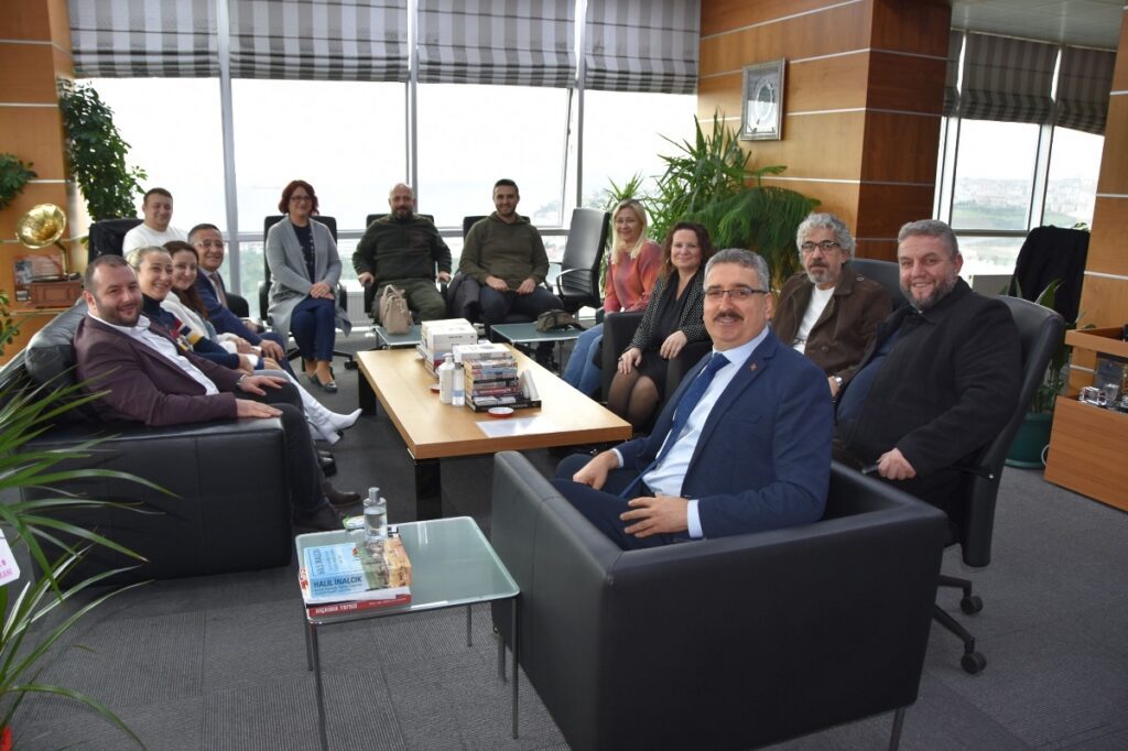 Görüş alışverişinde bulunuldu