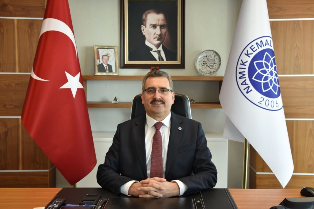 Rektörden örnek davranış