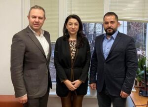 Projeler hakkında görüş alışverişinde bulundu