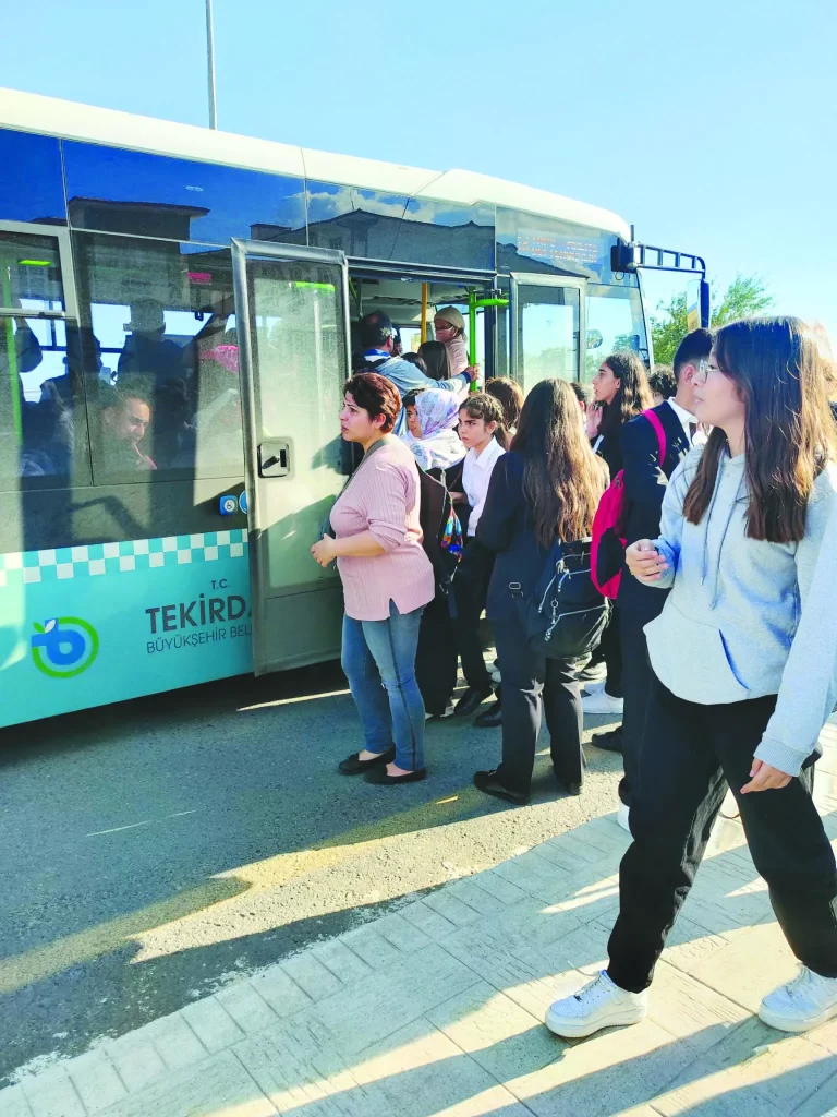EN ÇOK ŞİKAYET ULAŞIMA GELİYOR