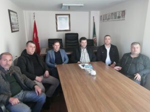 Mahramlı adaylığını açıkladı