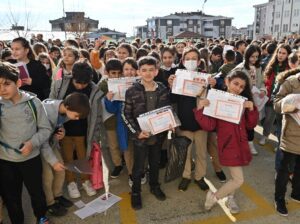 İLK DÖNEM SORUNLARLA GEÇTİ