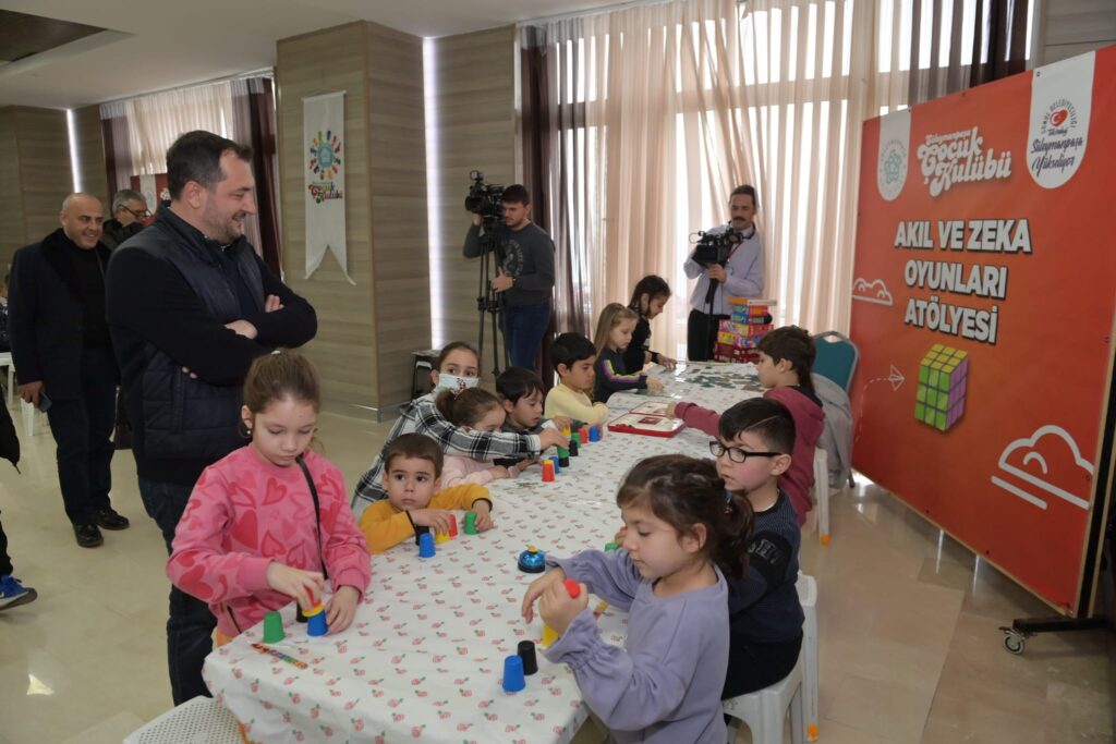 Öğrenciler tatili dolu dolu geçiriyor