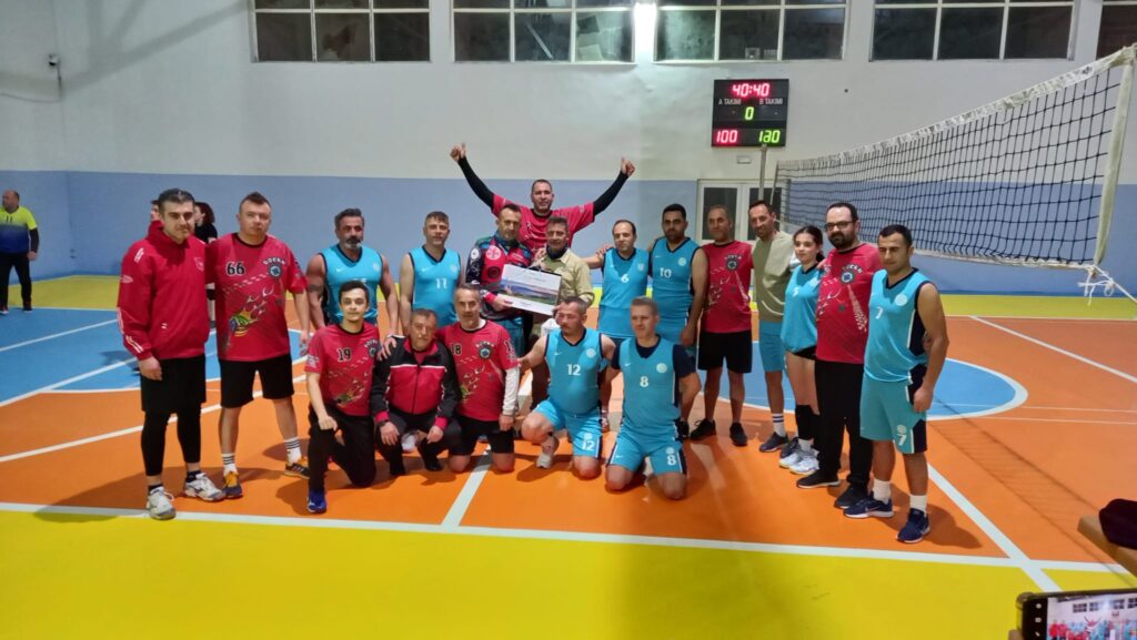Keşan DOÇEK Voleybol 3   –  Süleymanpaşa Belediyesi Voleybol 1