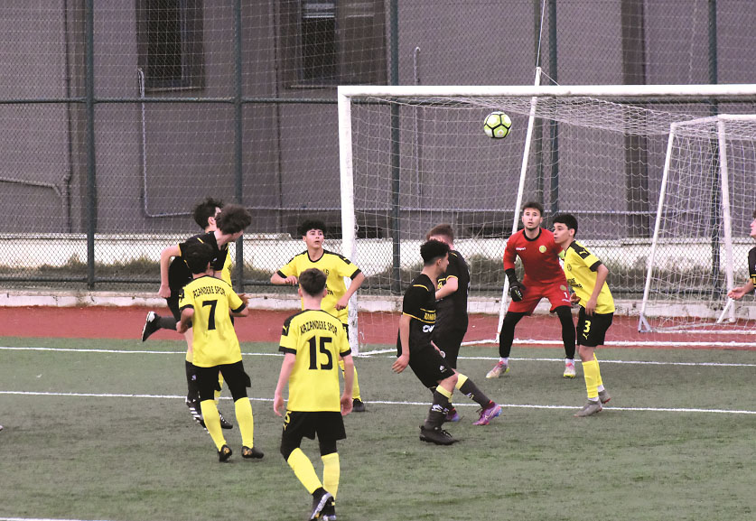 U-17’de farklı galibiyet