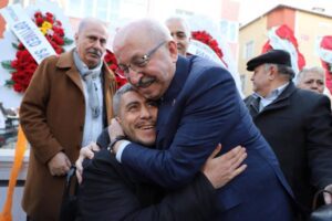 ENGELSİZ YAŞAM MERKEZİ HİZMETE SUNULDU