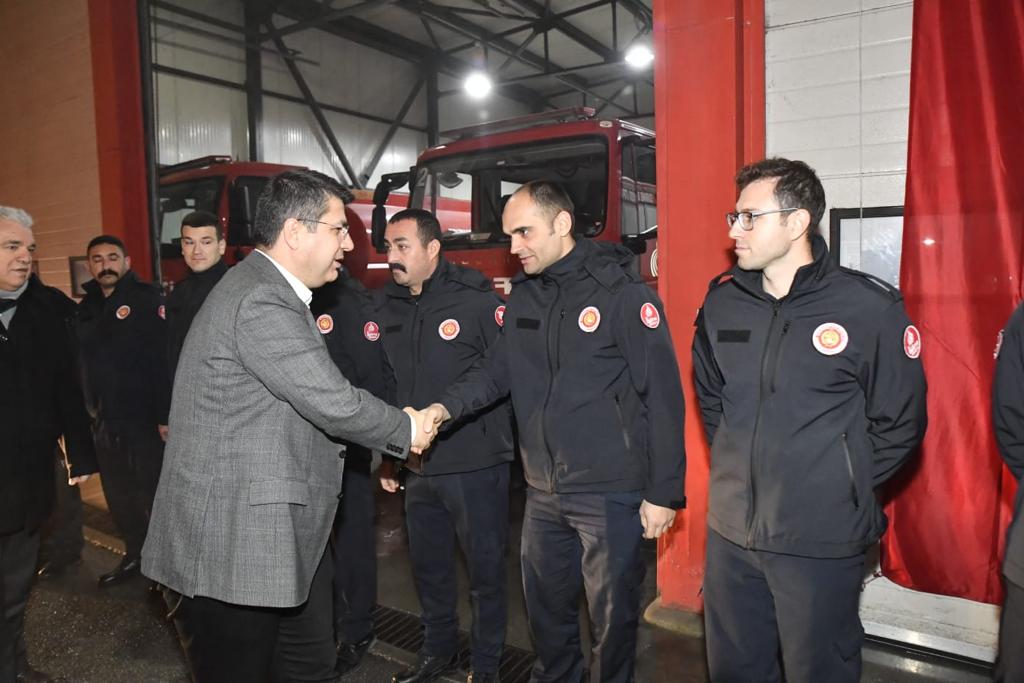 Emniyet personelini unutmadı