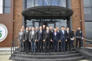 “Sanayideki gelişimi yakından takip ediyoruz”