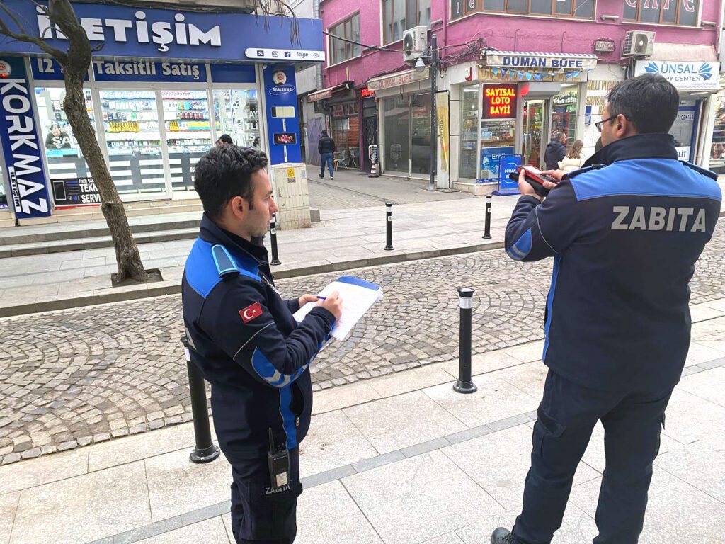Zabıtadan ilan ve reklam vergisi denetimi