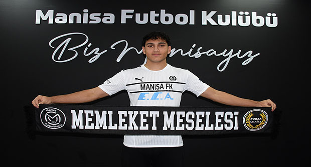 Manisa FK’da 3 imza birden