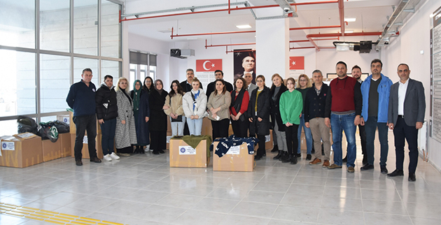 Öğrencilerinin ürettiği ürünler deprem bölgesine gönderildi