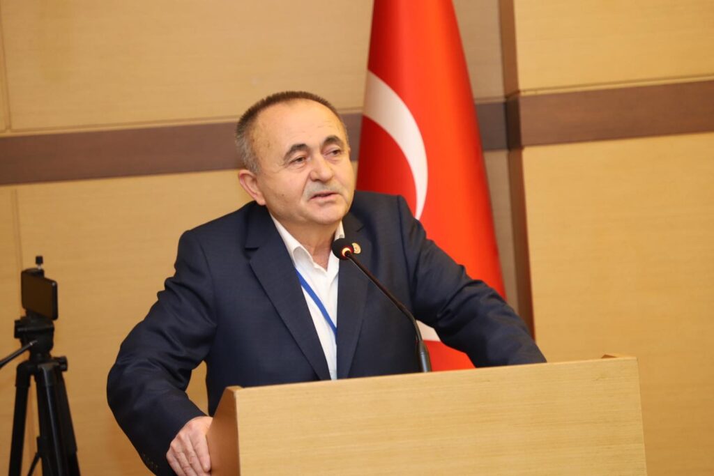 “ÇİFTÇİLERİMİZİN SESİ OLACAĞIZ”
