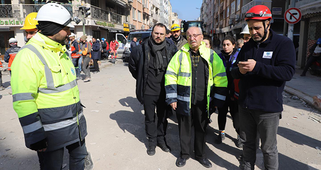 Başkan Albayrak deprem bölgesinde