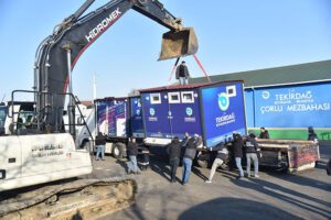 Tekirdağ’dan deprem bölgesine mobil tuvalet desteği