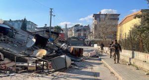 216 personel deprem bölgesinde