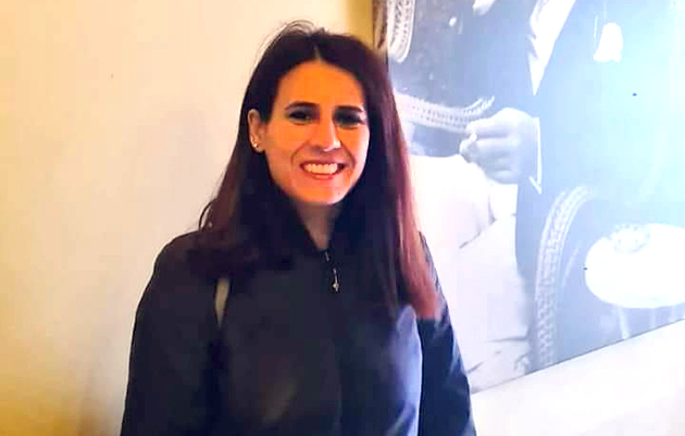 Depremde ölen öğretmen için gıyabi cenaze namazı