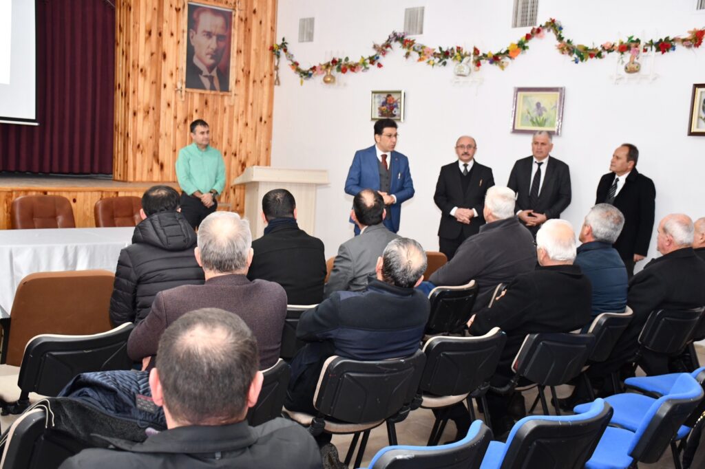 111 muhtar sertifikalarını aldı