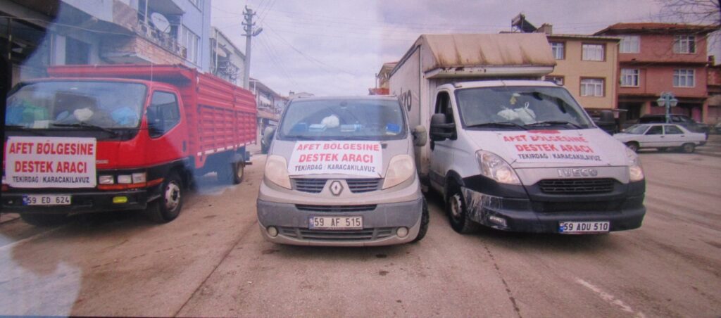 Karacakılavuz halkından depremzedelere destek