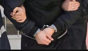 Rüşvet operasyonunda iki tutuklama