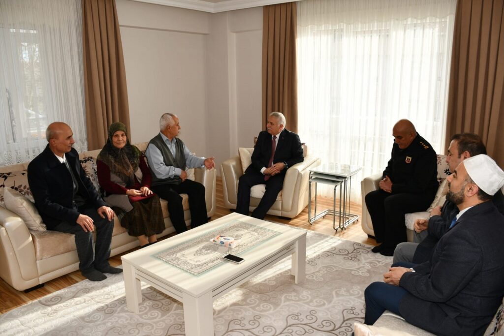 Şehit ailesi unutulmadı