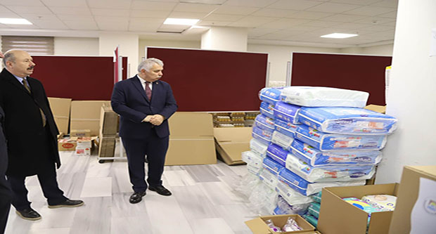Yardım çalışmalarını inceledi