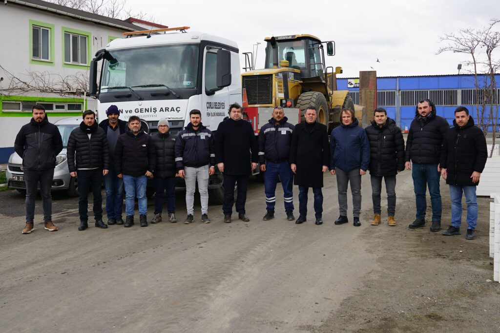 Çorlu halkı yardım için seferber oldu