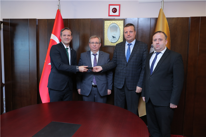 Rektör yardımcılığı görevine atandı