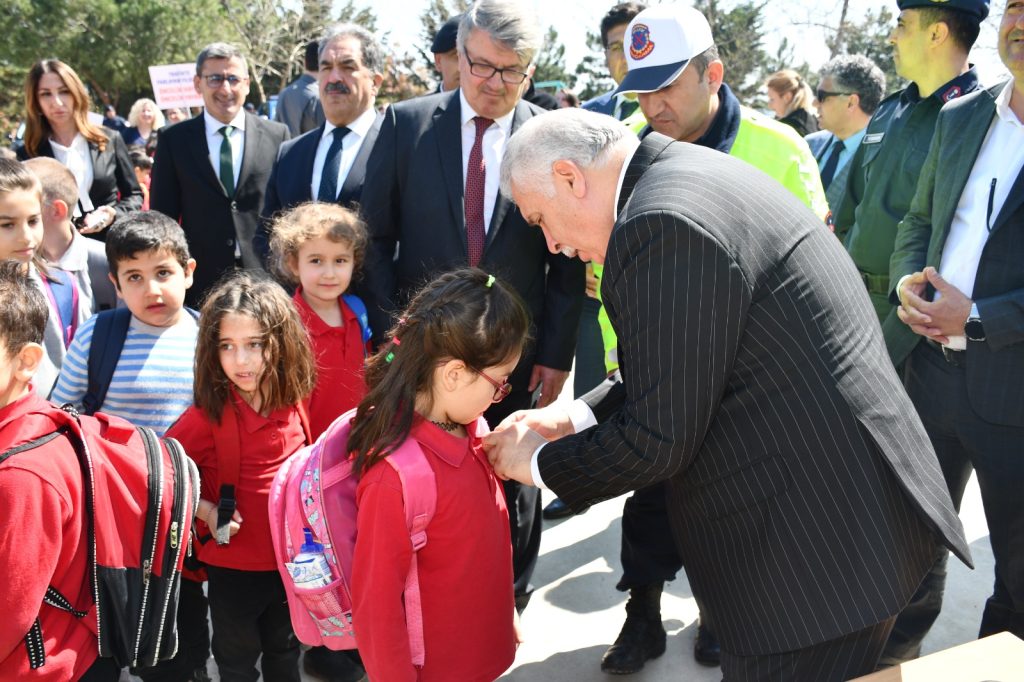 Trafikte Parlayan Yıldızlar projesi tanıtıldı
