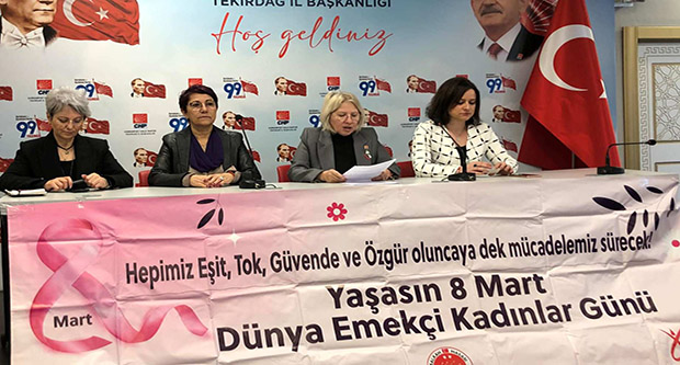 “KADINLAR İÇİN KRİTİK SEÇİMDEYİZ”