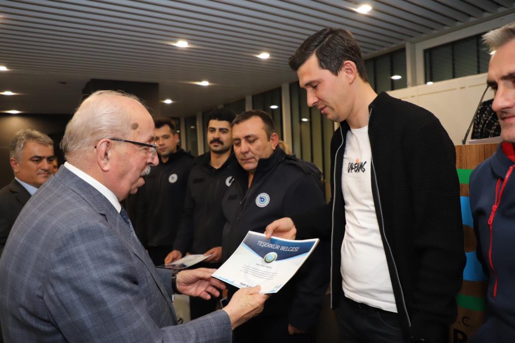 Personelle iftar sofrasında buluştu