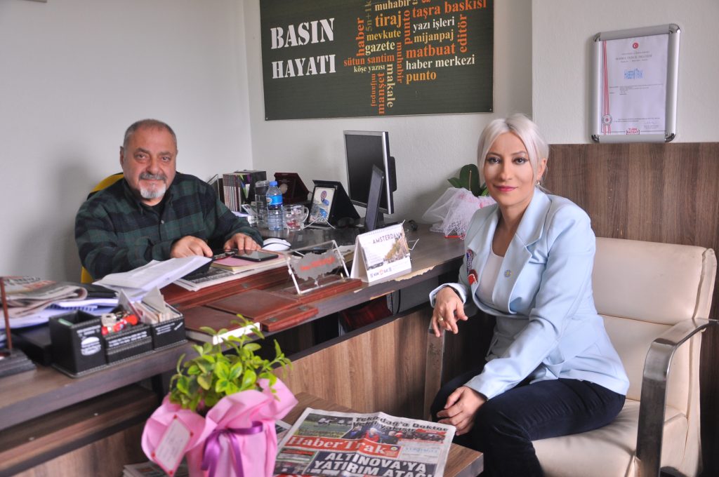 Aday adayı Dr. Sibel Eda Tuncer vekil gibi