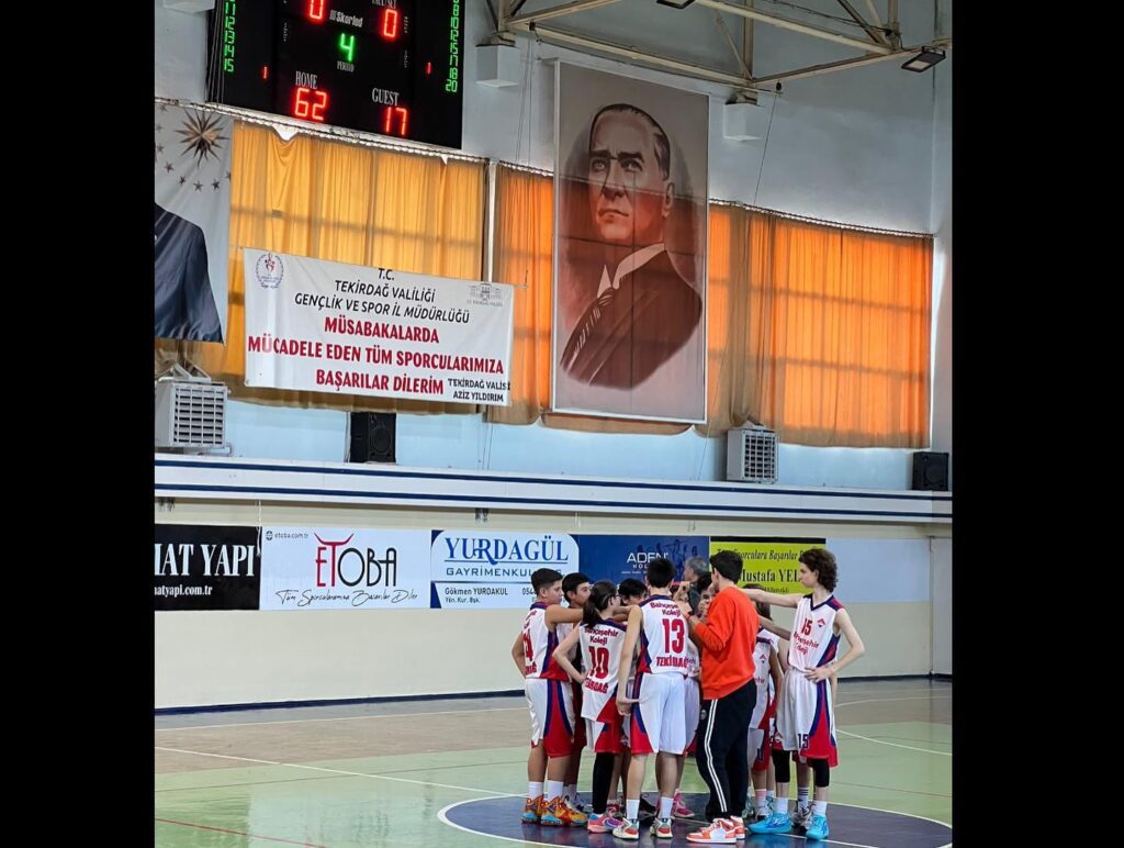 Okullar arası basketbola yeniden start verildi