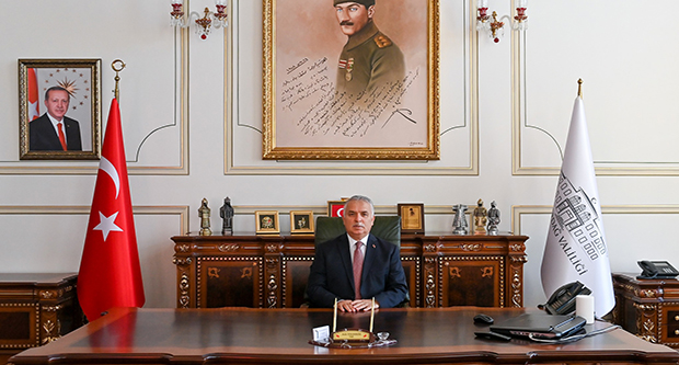 “Kadınlarımız için devletimiz her türlü desteği vermektedir”
