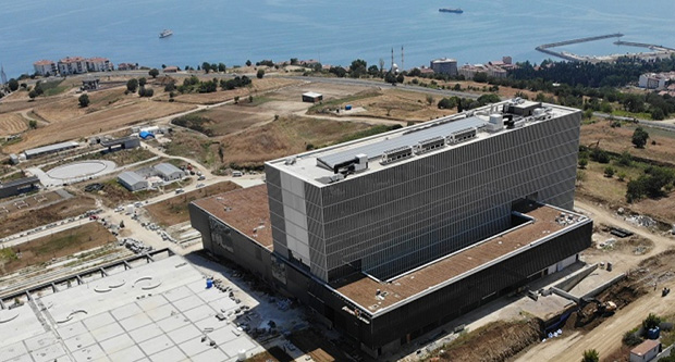 Belediye binasının eksikleri giderilecek