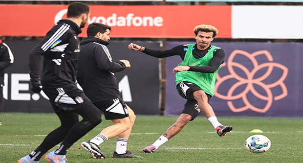 Beşiktaş’ta Ghezzal takımla çalıştı