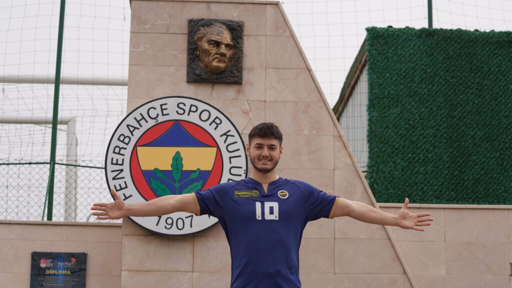 Fenerbahçe’den voleybol takımına anlamlı transfer