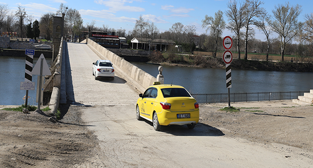 Tunca Köprüsü trafiğe açıldı