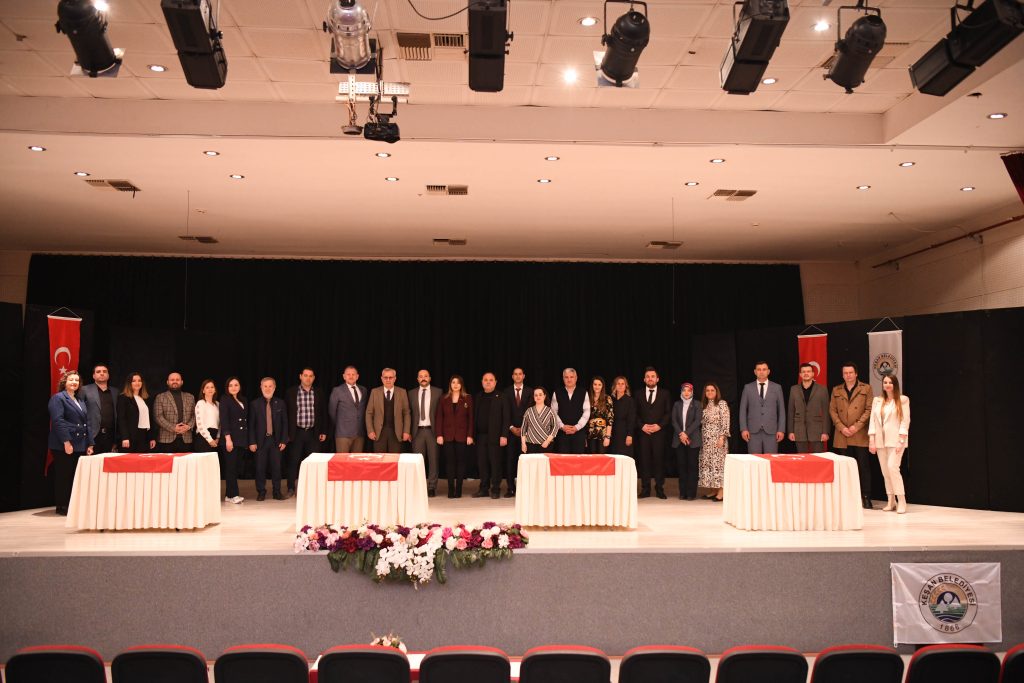 Memurluk kadrosuna geçen 21 personel yemin etti