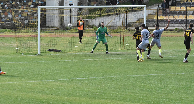 Tekirdağspor’un lidere gücü yetmedi  0-3