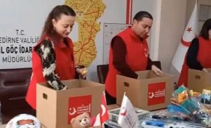 Afetzede çocuklara oyuncak gönderildi