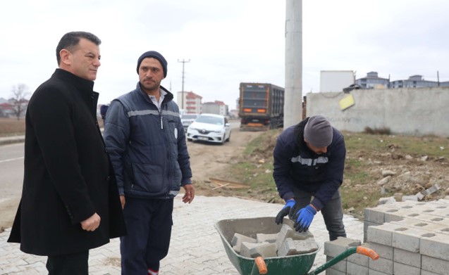 Altyapı Çalışmalarını İnceledi
