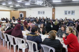 Vatandaşlar hep birlikte oruç açacak