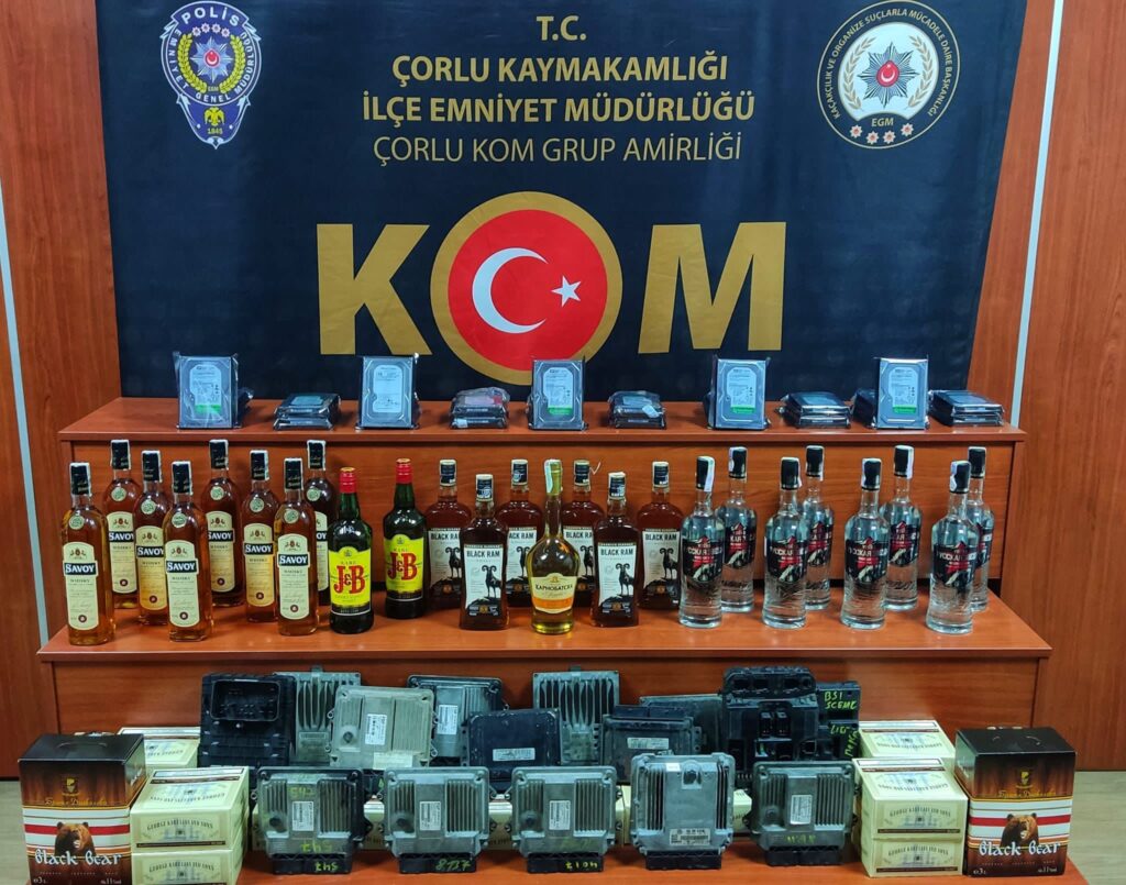 25 şişe kaçak içki ele geçirildi