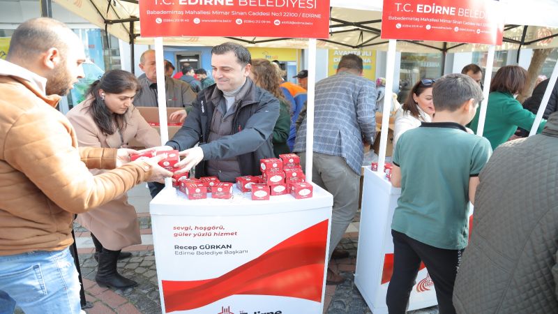 20 bin kandil simidi dağıtıldı
