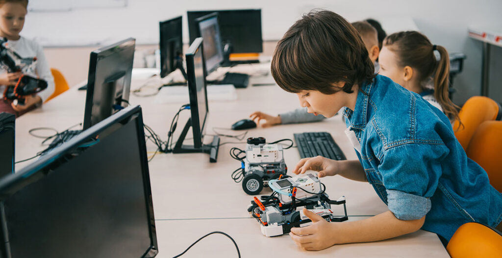 Çocuklara robotik kodlama eğitimi verilecek