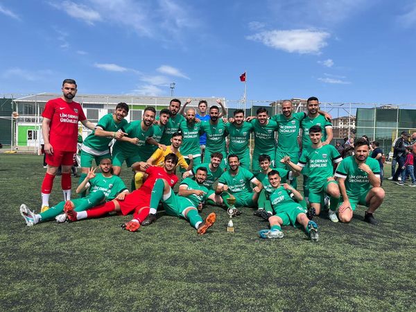 Sarayspor 1953 BAL’a yükseldi