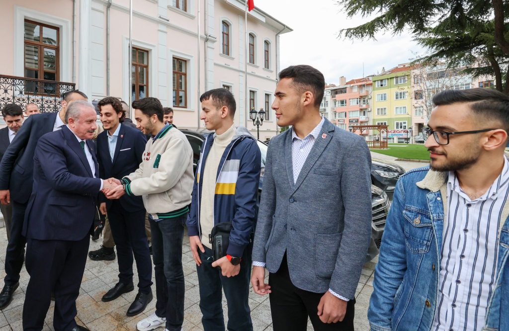 “Dünyada bütün ülkeler enerji krizi ile karşı karşıya”