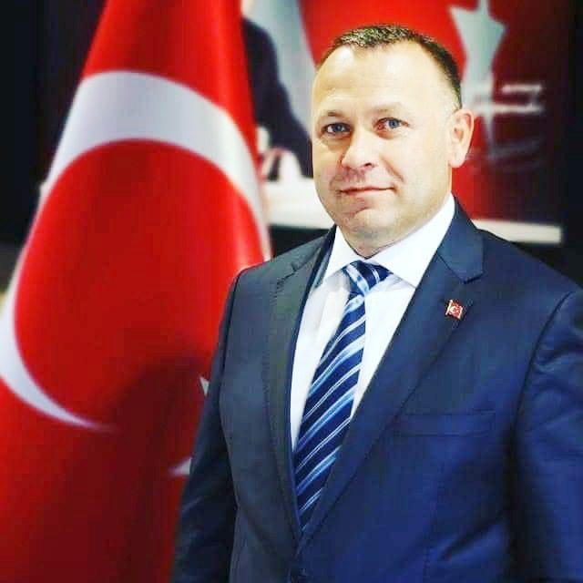 Nuh Nuhoğlu bir adım önde