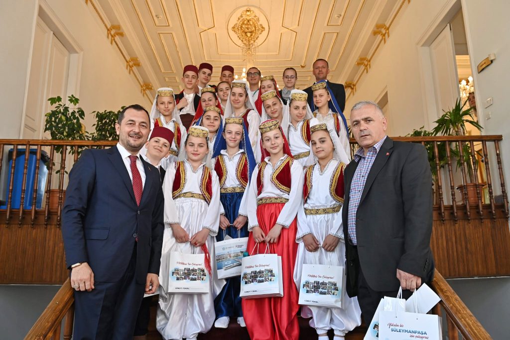 Süleymanpaşa binlerce çocuğu ağırladı