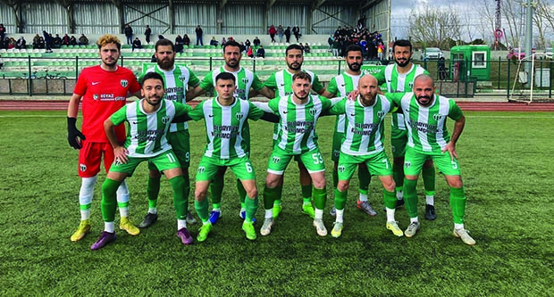 Sarayspor 1953 şampiyonluğa yakın